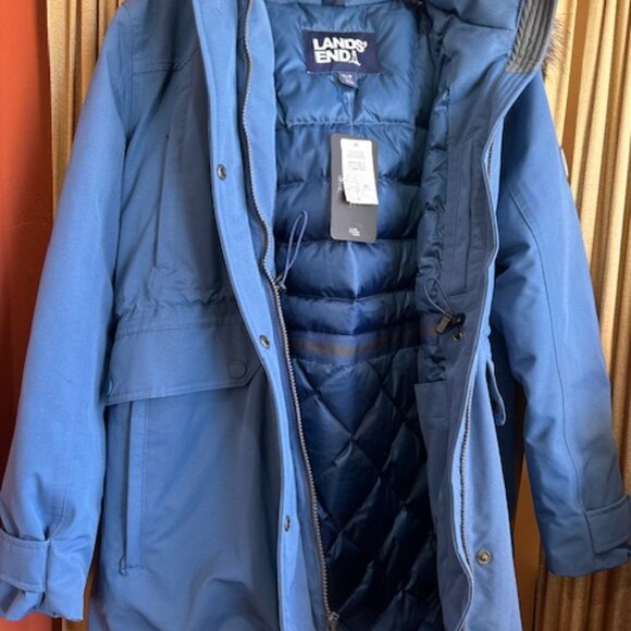 NWT  Blue Lands' End Women's Expedition Down Waterproof Winter Parka size M/P - Picture 8 of 8